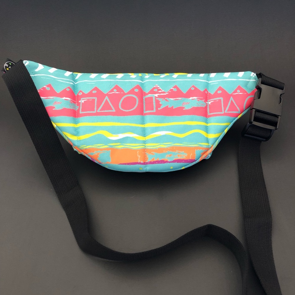 🤙 New Maui and Sons Retro 80's/90's Fanny Pack - Picture 4 of 5